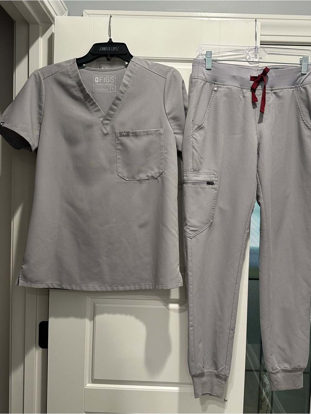 NWOT FIGS Cement Scrub Set - Small | Catarina Top & Zamora Joggers